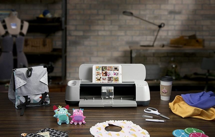 6 Best Fabric Cutting Machines for Scrapbooking, Quilting, and So Much More!