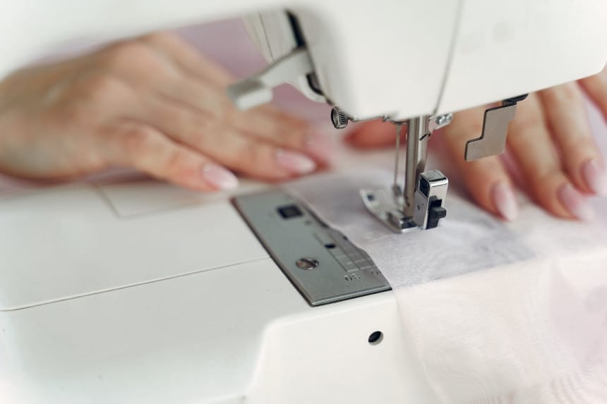 6 Best Sewing Machines Under $300 - Professional Results at an Affordable Price!