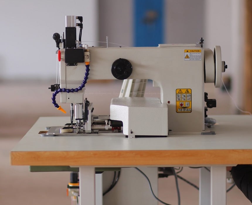 What You Should Know Before Buying An Industrial Sewing Machine