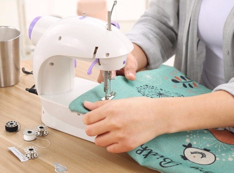 6 Best Sewing Machines Under 200 Reviewed and Rated (Winter 2024)