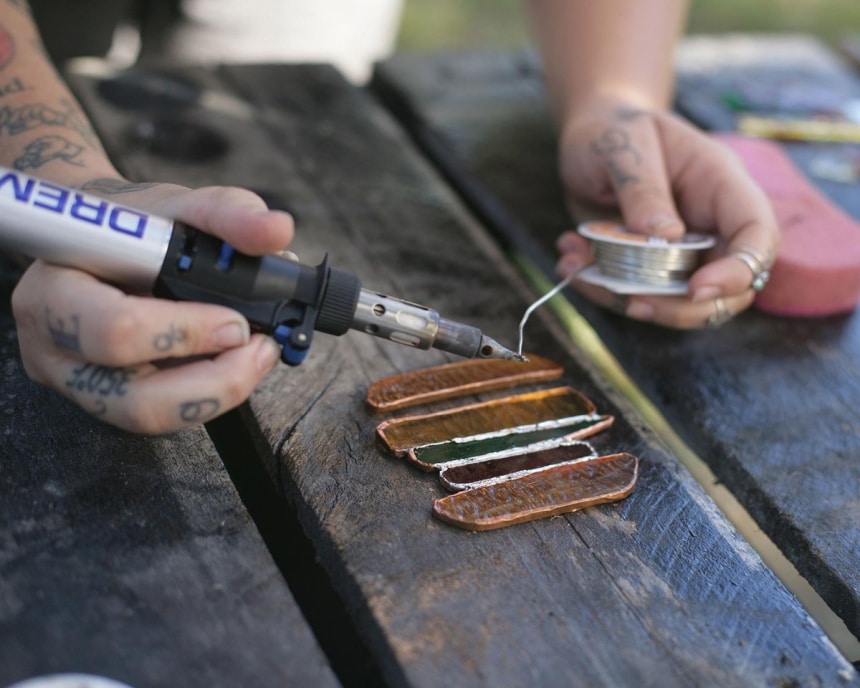 6 Best Soldering Irons for Stained Glass - Create the Most Beautiful Mosaic Ever!