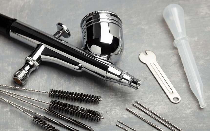 7 Best Airbrush Kits for Both Beginners and Experienced Crafters (Summer 2022)