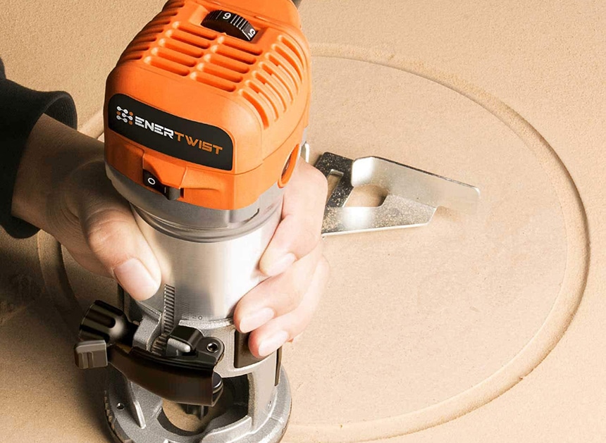 9 Best Wood Routers for Beginner Woodworkers - Create the Most Beautiful Patterns!