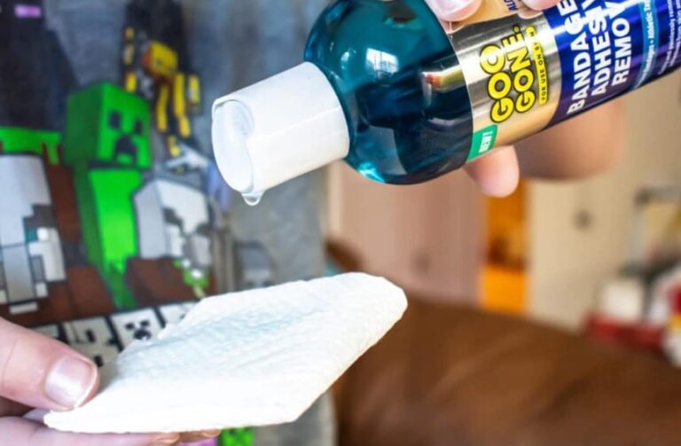 How to Clean a Cricut Mat Best Methods & Tips [Upd. 2021]