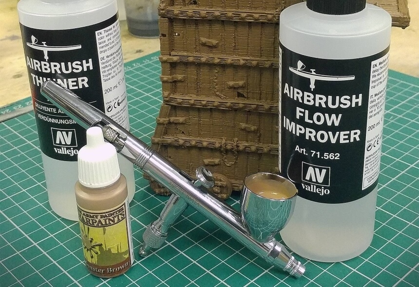 How to Thin Acrylic Paint for Airbrush: 4 Methods for Any Occasion