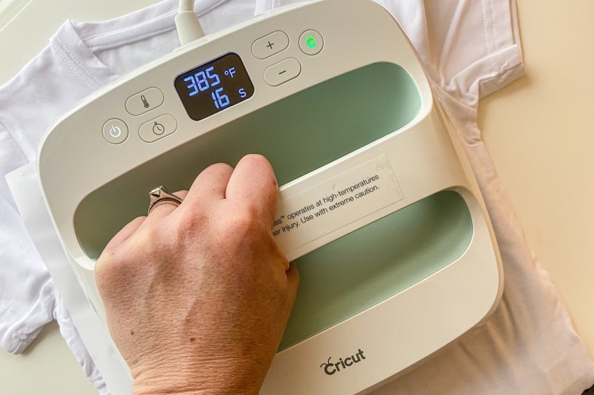 6 Best Cricut Machines Great for Making Shirts Unique