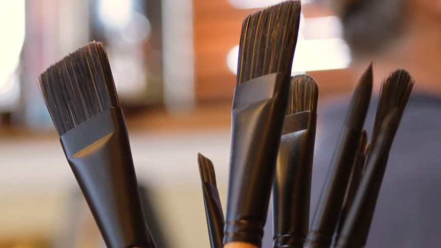 7 Best Oil Paint Brushes That Will Make Your Artwork Pop