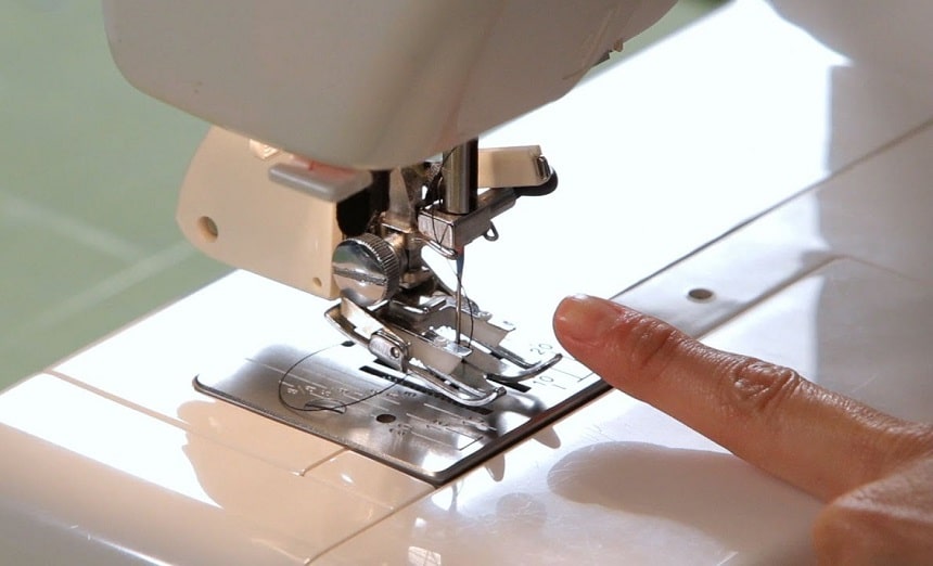 6 Best Embroidery Machines for Beginners: Ins and Outs Explained (Summer 2022)